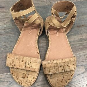 Gentle souls by Kenneth Cole cork sandals